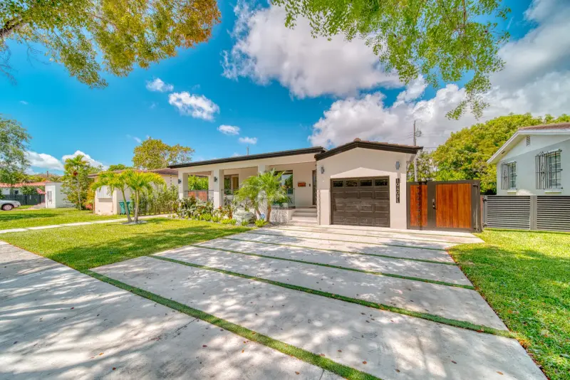 Nueva casa en los robles