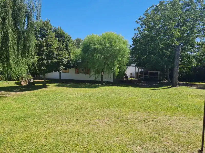 Gran Terreno De 1.392 M2 + 2 Deptos | Carlos Paz