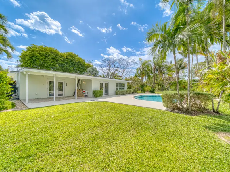 Casa bellisima en reparto schick
